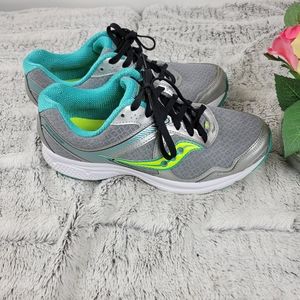 Women's Saucony Cohesion